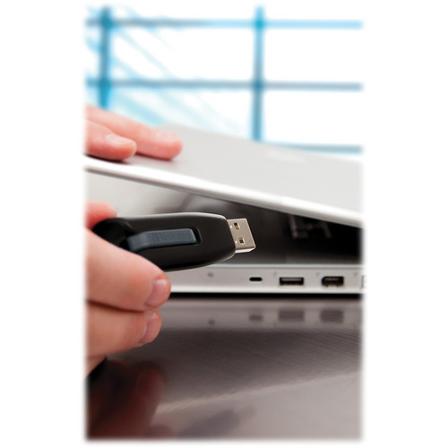 Verbatim 32GB Store 'n' Go V3 USB 3.0 Flash Drive (Gray/Black)