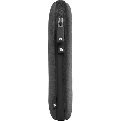 Incase Designs Corp Classic Sleeve for 13