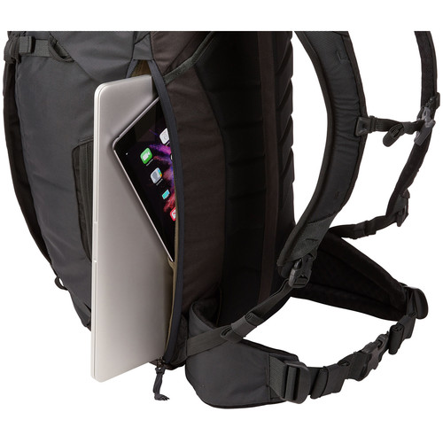 Thule Landmark 40L Women's Backpack (Dark Bordeaux)