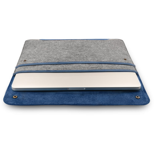 MegaGear Genuine Leather and Fleece Sleeve for 13.3