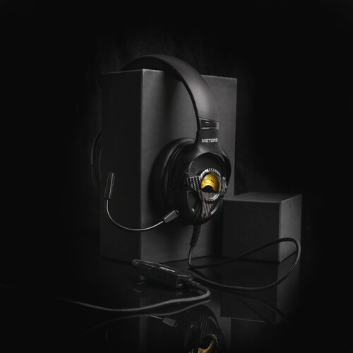 Meters Level-Up 7.1 Surround Sound Wired Gaming Headset (Carbon)
