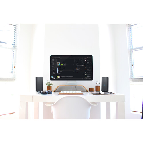 Creative Labs T100 Compact Desktop Speakers for Computers and Laptops
